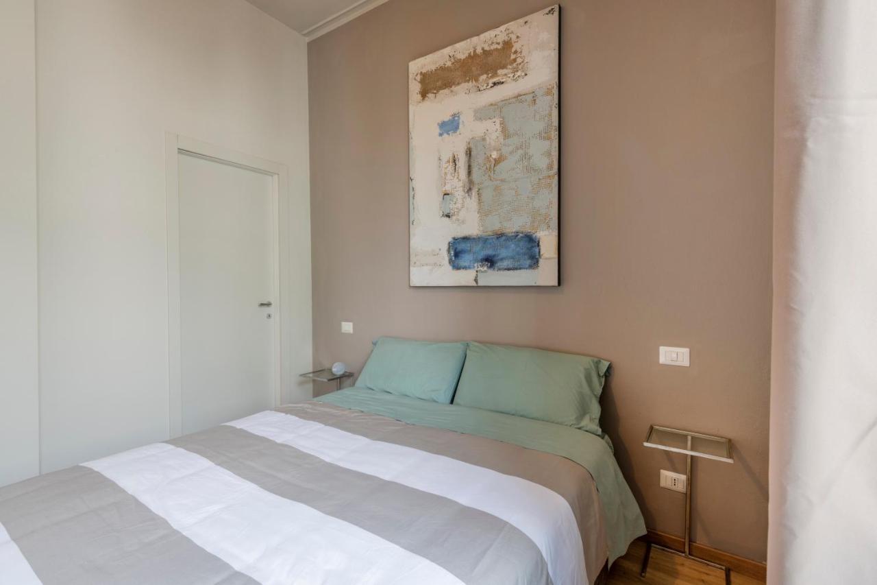 Fcm Tourism - Moscova Studio Apartment Милано Екстериор снимка