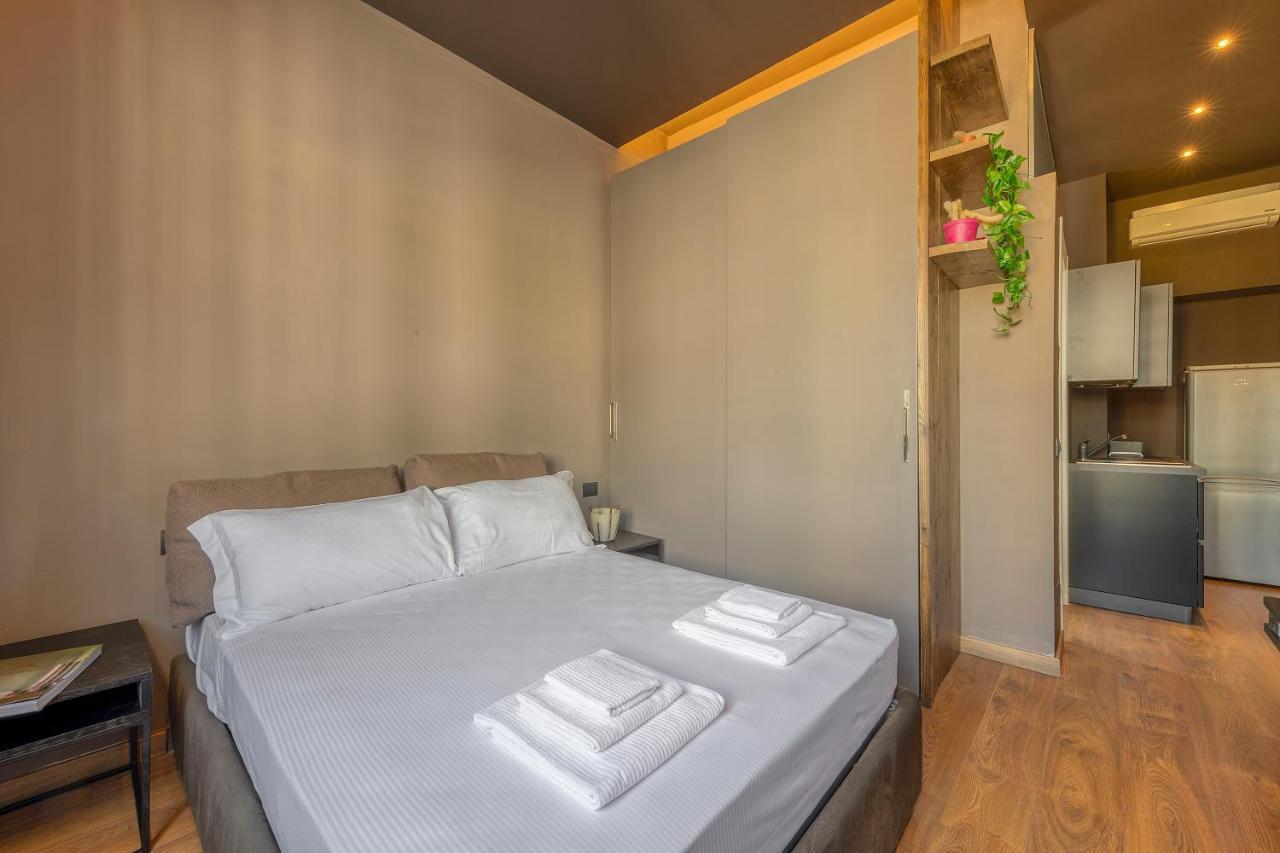 Fcm Tourism - Moscova Studio Apartment Милано Екстериор снимка