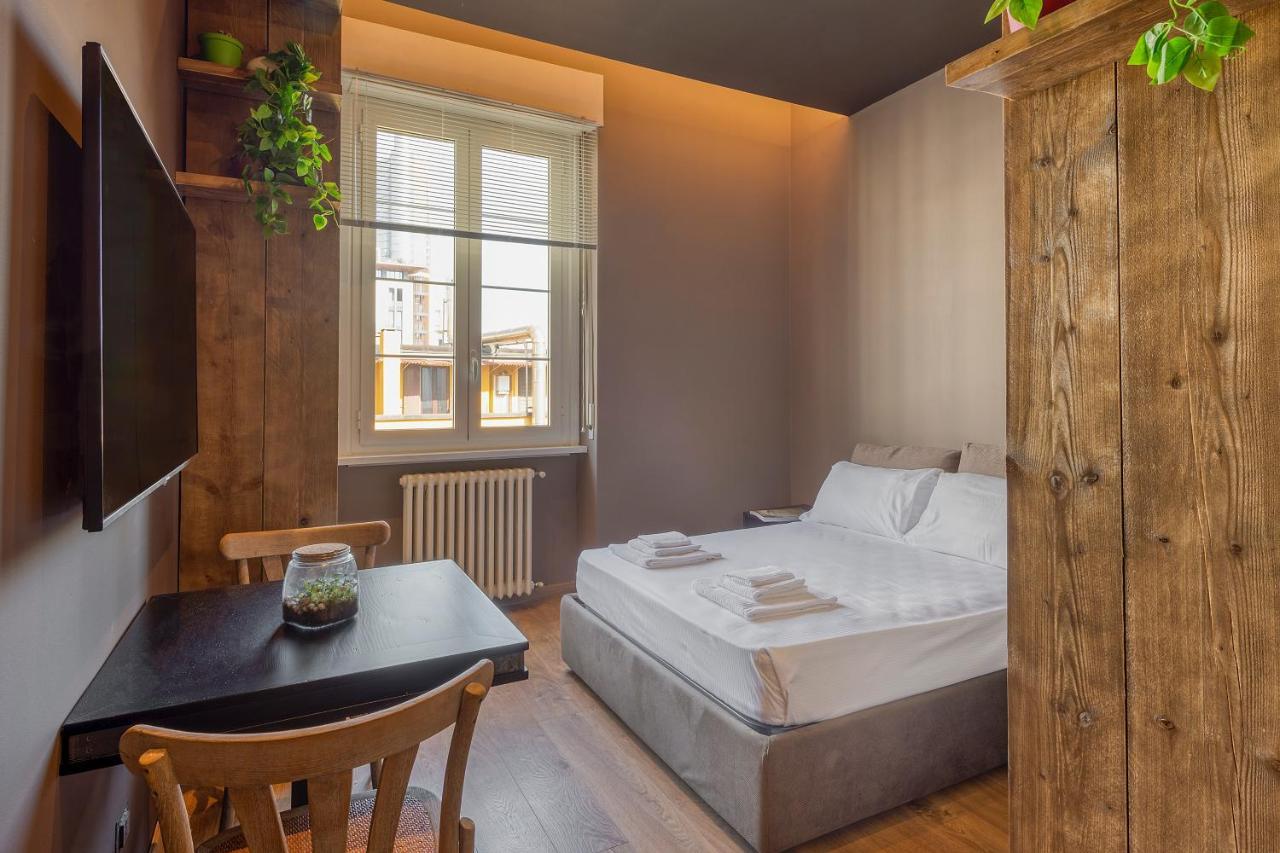 Fcm Tourism - Moscova Studio Apartment Милано Екстериор снимка